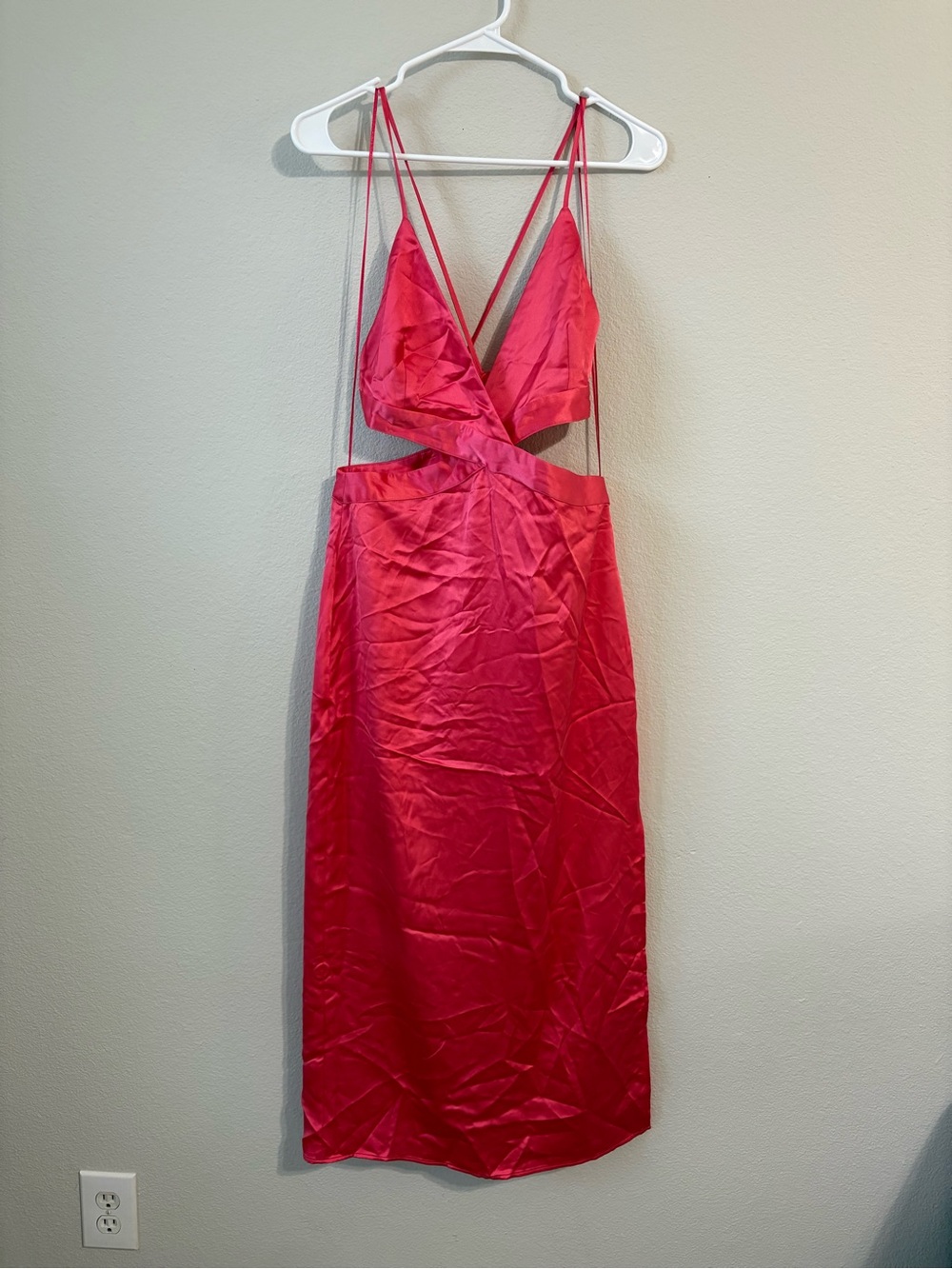 Zara Coral Satin Midi Dress with Cutout Detail - Picture 2 of 4